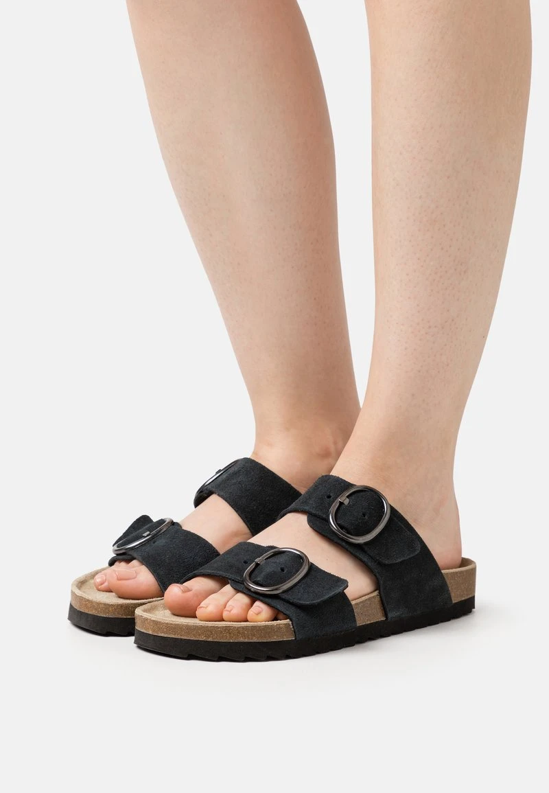 Pier One LEATHER - Pantolette Flach - Black